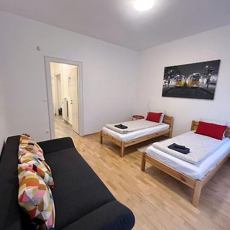 Boutique Family Apartment In The Heart Of City Budapest Exterior foto