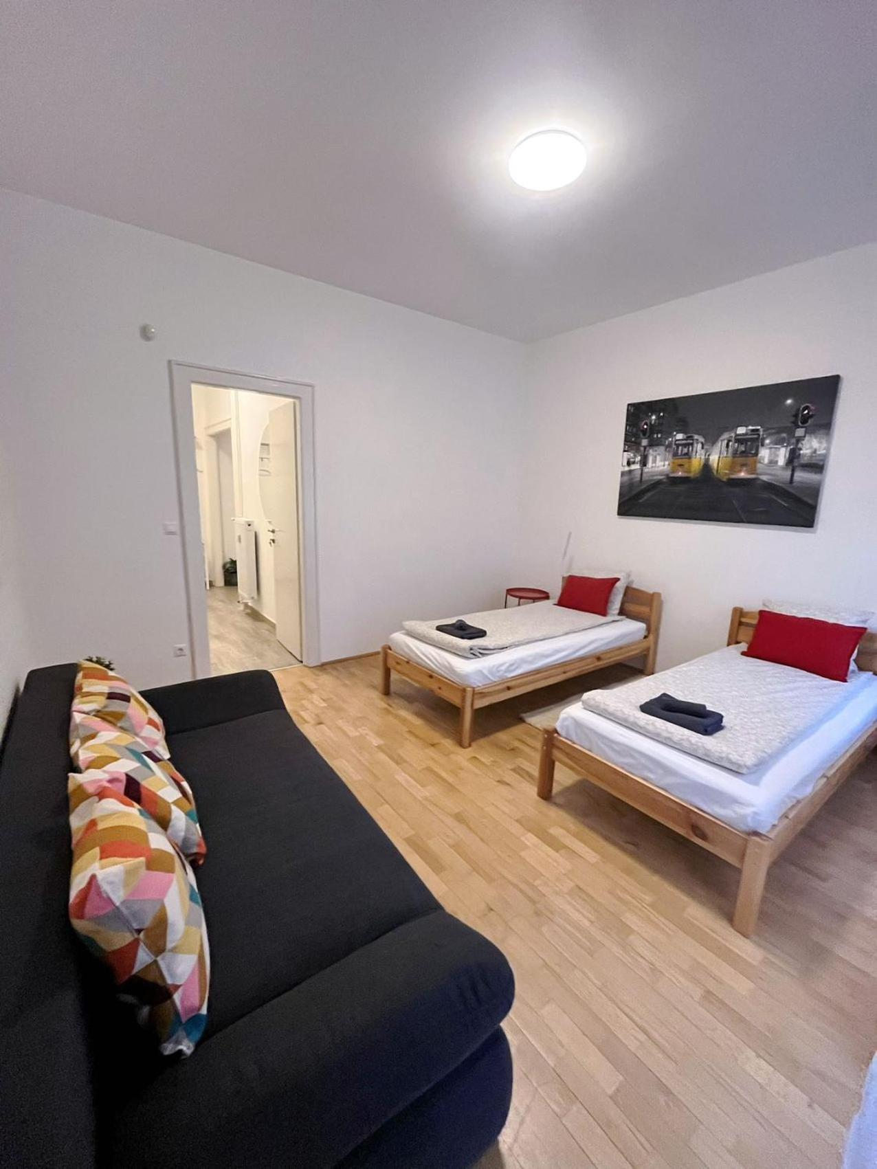 Boutique Family Apartment In The Heart Of City Budapest Exterior foto